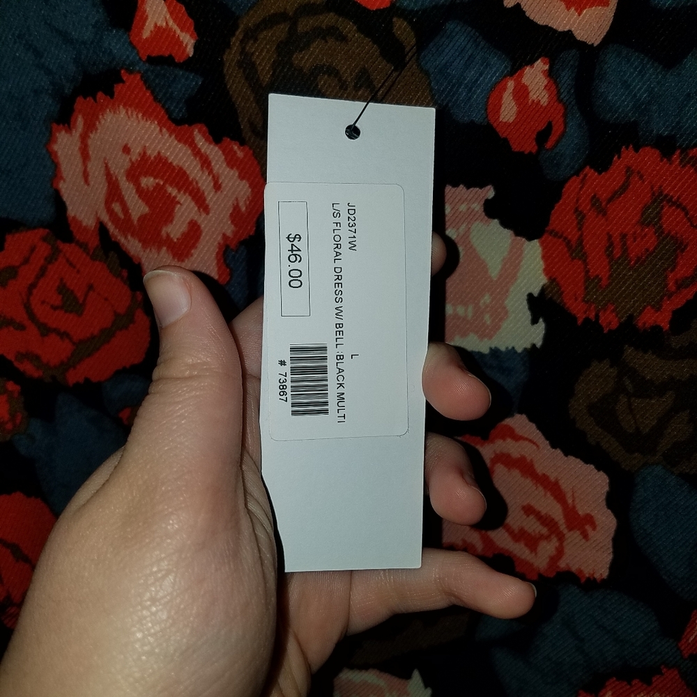 Aakaa Rose Patterned Dress - Picture 4 of 6